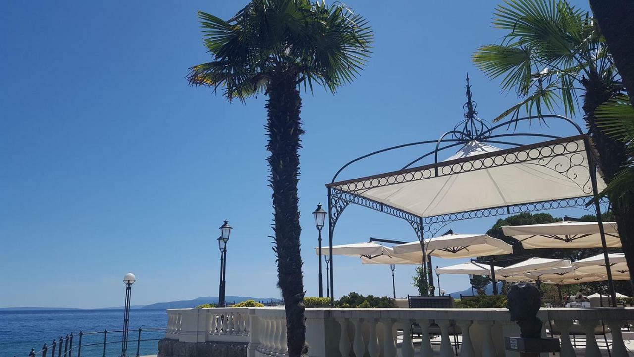 Apartment Secret Garden Opatija Eksteriør billede