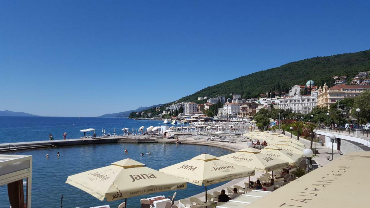 Apartment Secret Garden Opatija Eksteriør billede