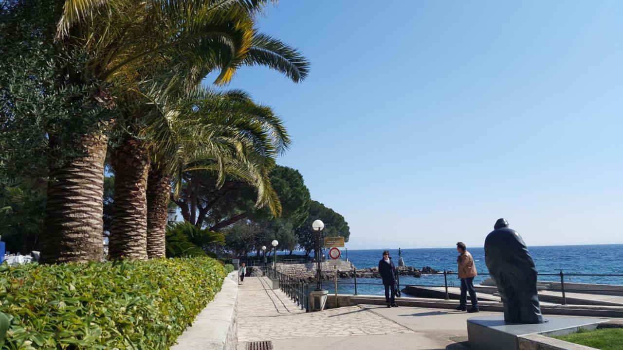 Apartment Secret Garden Opatija Eksteriør billede